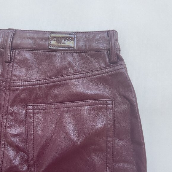 Guess Women’s Kelly Faux Leather Jeans Straight Fit In Burgundy’s Size 27 - Picture 11 of 11